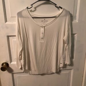 American Eagle soft & sexy tee